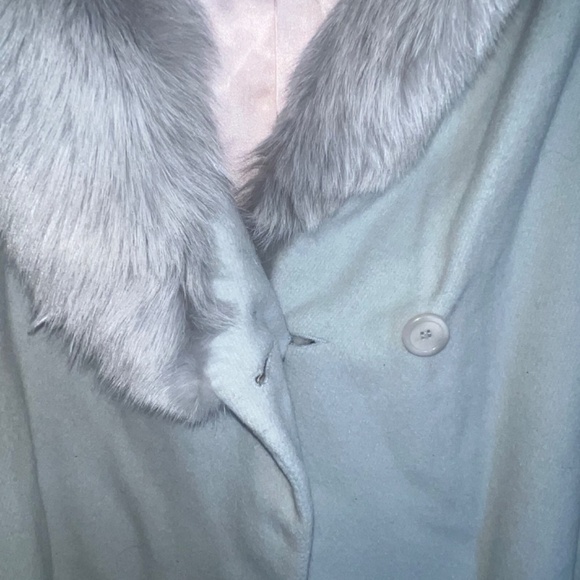 Vintage Ice Blue Winter Coat With Fur Collar - Picture 2 of 7